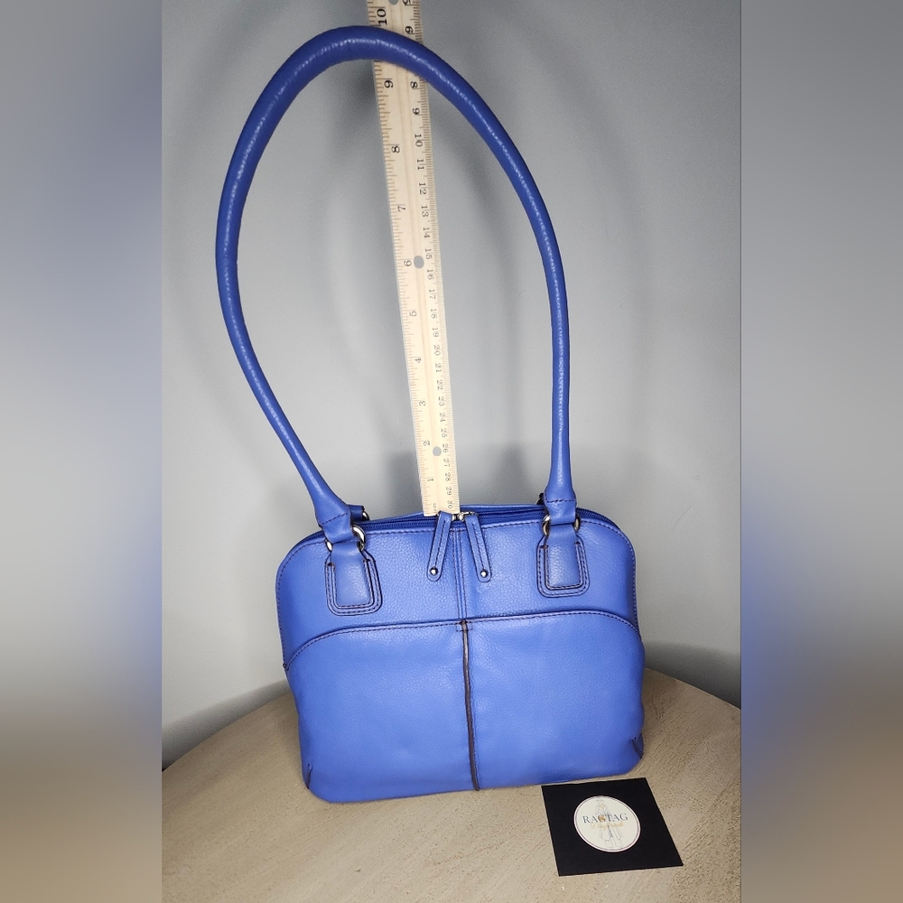 Tignanello "teen-ya-NELL-oh" Dome Handbag - Rare - Picture 6 of 6